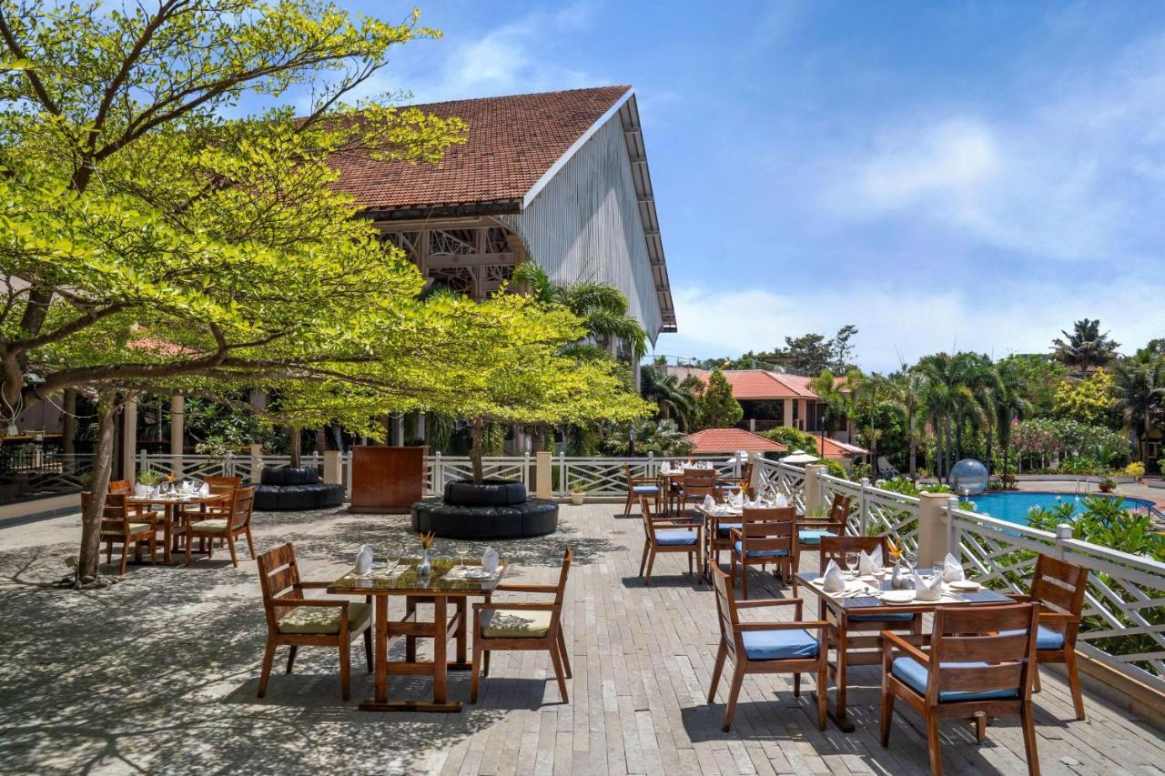 Radisson Blu Resort, Goa Cavelossim Exterior foto